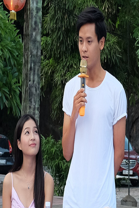 Trần Doãn Hoàng và Bích Ngọc trong vai Cò và Cải trong phim Cậu Vàng - Ảnh: Mi Ly