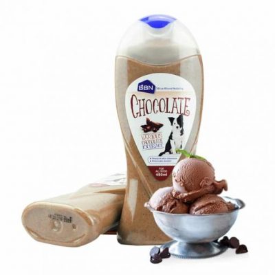 Sữa tắm hương Chocolate dành cho chó với chiết xuất vani và yến mạch.