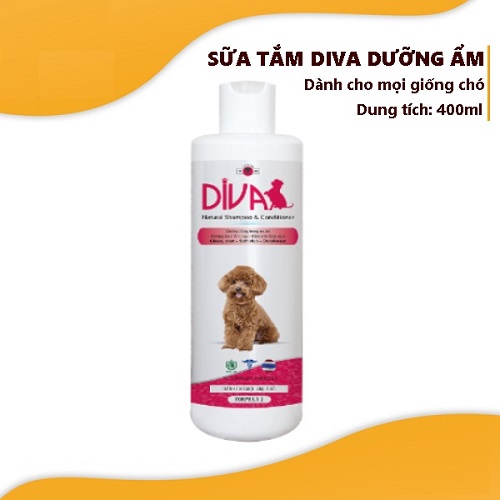Sữa tắm Diva màu hồng dưỡng ẩm và khử mùi cho chó Poodle.